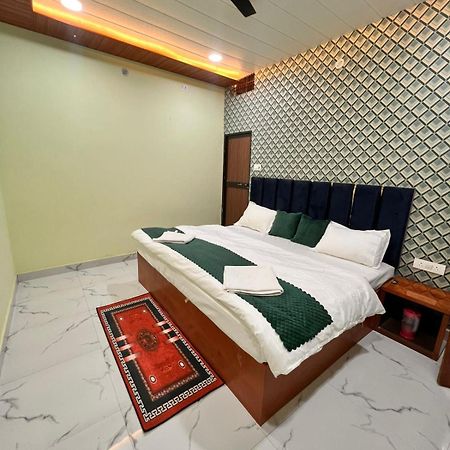 Hotel Gulab Residency Varanasi Exterior foto